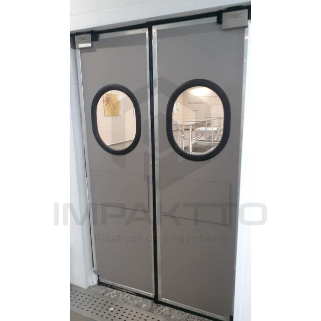 Portas Vai e Vem Com Vedação