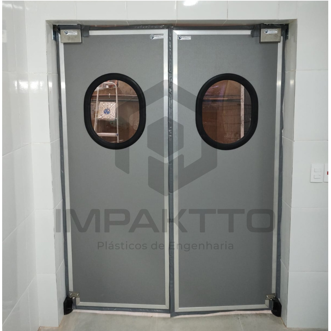 Portas Vai e Vem Com Vedação