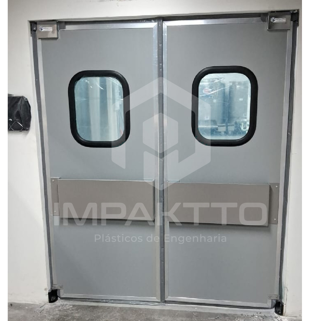 Portas Vai e Vem Com Vedação